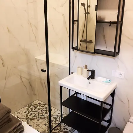 Cozy Center Apartment! Appartamento *