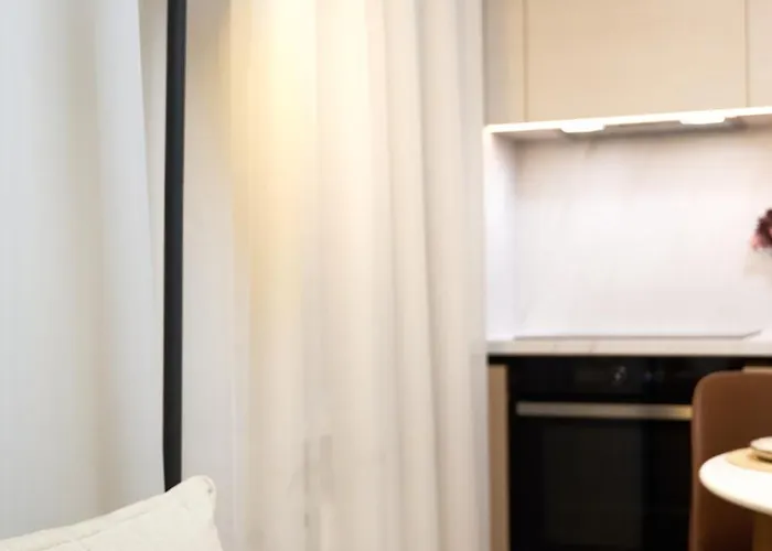 Cozy Center Apartment! Διαμέρισμα *